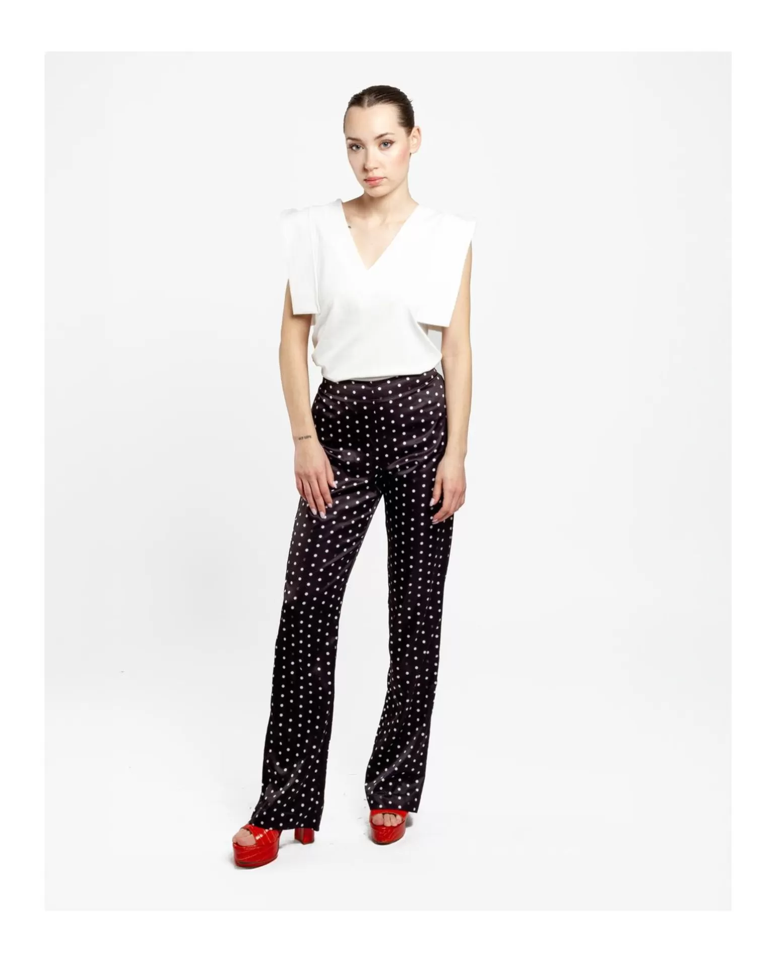 Mujer Cuplé Pantalon Recto Saten Lunares Blanco Negro