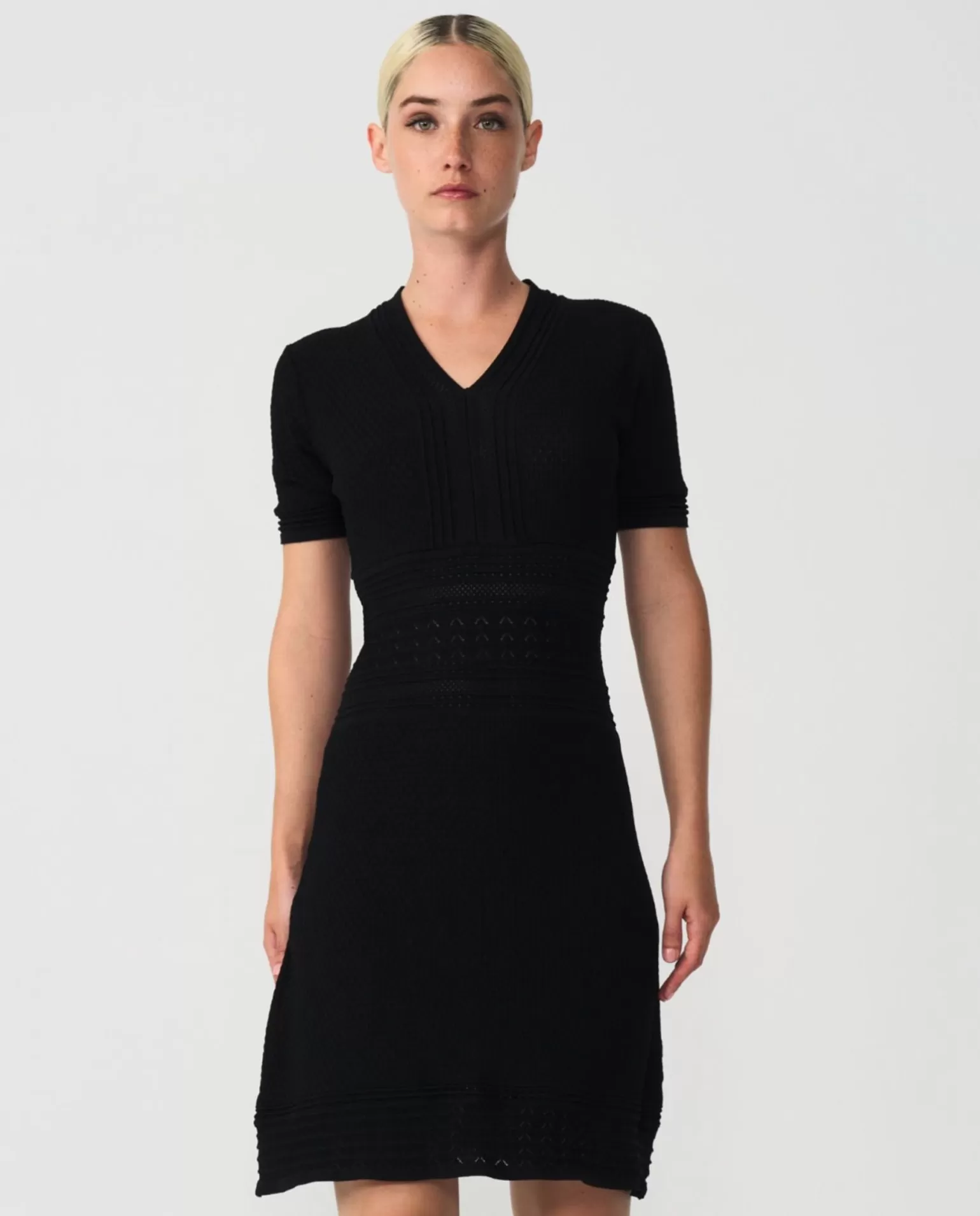 Mujer Cuplé Vestido M/C Punto Negro